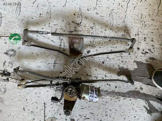 Renault 9 Kamyonet Silecek Motoru ve Mekanizması