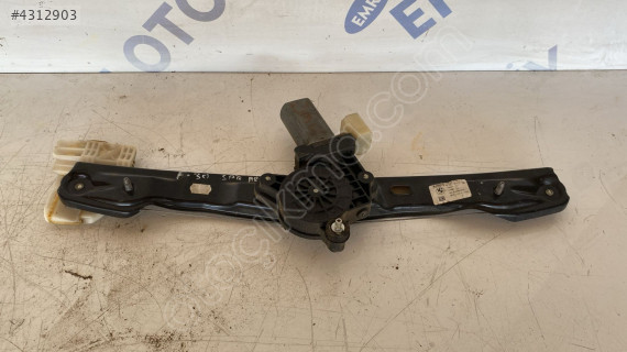 bmw 3 f30 sağ arka kapı cam motoru (son fiyat)
