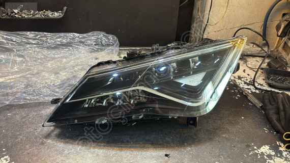 SEAT LEON MAKYAJLI FULL LED SOL FAR 90100841