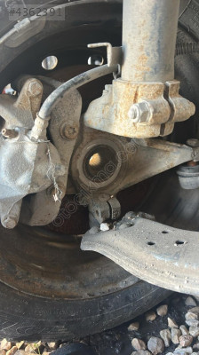 Peugeot partner sağ taşıyıcı fren kaliper 2000 model