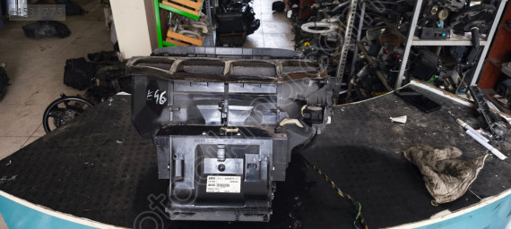 BMW E46 KALORİFER KUTUSU