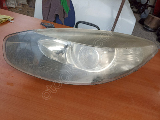 Renault Fluence Sol Ön Far Mecekli