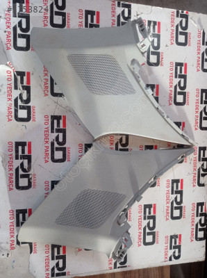 AUDI Q3 F3 2021 Arka SAG Sol D Sütunu Hoparlör Döşeme 83A867245