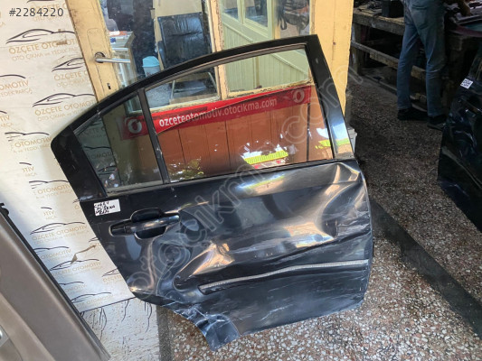 CHERY ALİ SAĞ ARKA KAPI CAM KRİKOSU ORJİNAK ÇIKMA