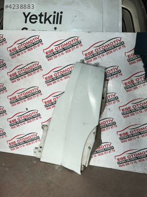 İVECO DAILY BEYAZ SAĞ ÖN ÇAMURLUK ORJINAL