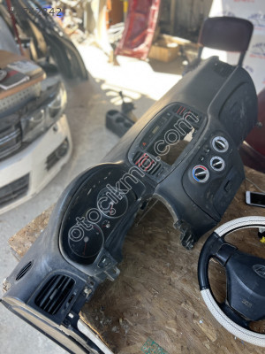 2006 2012 Hyundai accent era çıkma göğüs komple