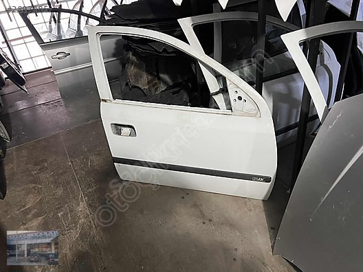 Opel astra sağ ön kapı hatasız
