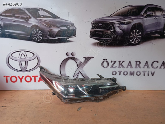 2016-2018 TOYOTA COROLLA ÇIKMA ORJİNAL SAĞ ÖN FAR