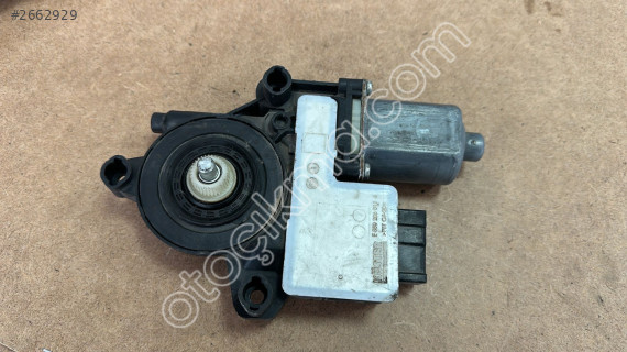 2000-08 MODEL VW POLO ORJ ÇIKMA SAĞ ÖN CAM MOTORU 2Q1959881