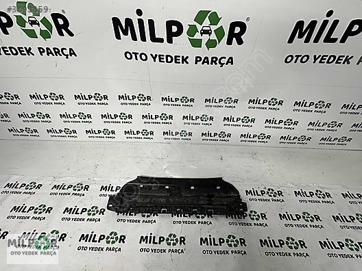 BMW 5 SERİSİ F10 ARKA TAMPON ORTA BAKALİT 7331599