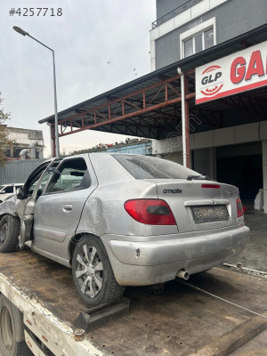 CİTROEN XSARA SOL ARKA ÇAMURLUK ORJİNAL ÇIKMA