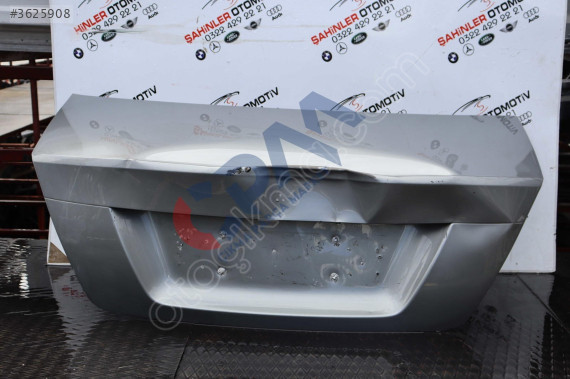 MERCEDES C SERİSİ A204 W204 C180 ARKA BAGAJ KAPAĞI