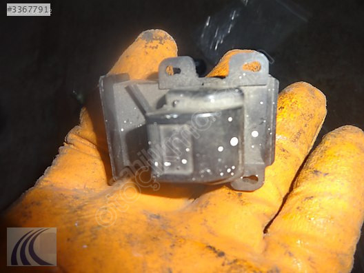 HONDA CIVIC 2004 ÇIKMA SAĞ ÖN CAM DÜĞMESİ