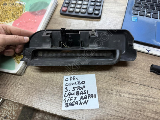 OPEL COMBO C 3.STOP LAMBASI ORJİNAL ÇIKMA TEMİZ ÜRÜN