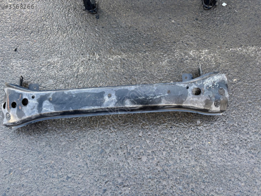 VOLKSWAGEN TRANSPORTER T5 ÖN TAMPON DEMİRİ ORİJİNAL ÇIKMA