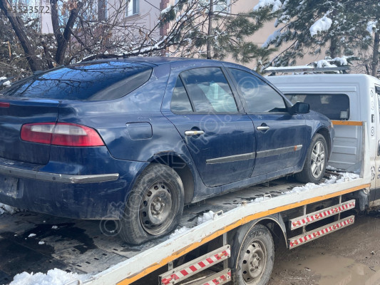 Renault Laguna sağ ön kapı