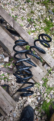 VOLKSWAGEN PASSAT SAĞ - SOL HELEZON YAY