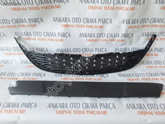 14-2016  Opel-Astra  J-kasa  /  Ön tampon bandi