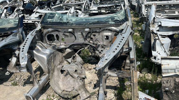 PORSCHE CAYENNE SAĞ ÇEYREK ŞASE OTO FEDAİ