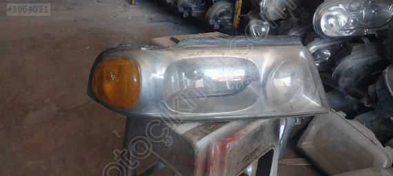 Lincoln navigator Sağ Ön Far