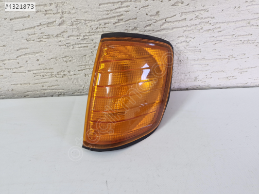 MERCEDES W124 200E SOL ÖN FAR SİNYALİ SARI SIFIR 1985-1993