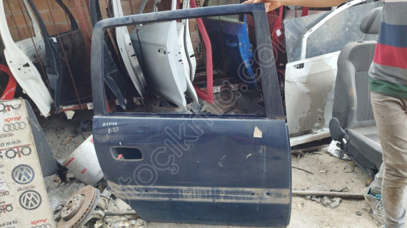 opel zafira 2003 sağ arka kapı