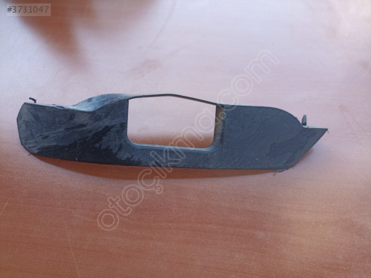 Ford Courier Ön Tampon Alt Deflektör