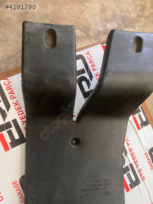 VW Scirocco sol arka ayak havalandırma kanalı 1K0819805D