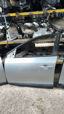 FLUENCE SOL ÖN KAPI HATASIZ BOYASIZ ORJİNALL ÇIKMA PARÇA
