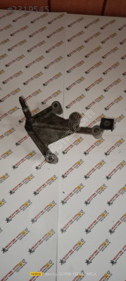 Renault kangoo motor kulağı