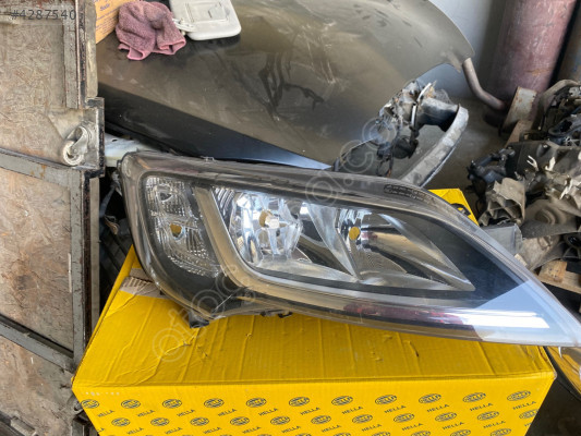 Fiat Ducato sağ ön far