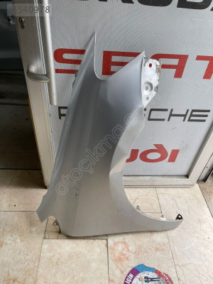 VOLKSWAGEN POLO SAĞ ÖN ÇAMURLUK