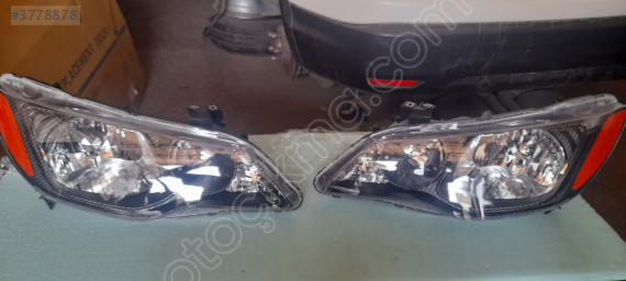2007-2011 Honda Civic FD6 için Zenonlu Sağ Ön Farlar