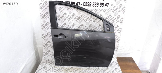 TOYOTA YARİS 2020 2025 SAĞ ÖN KAPI ÇIKMA ORJİNAL