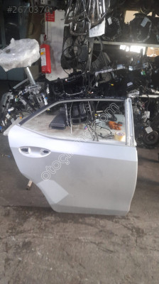 2015-2017 TOYOTA COROLLA SAĞ ARKA KAPI -DS OTOMOTİV-