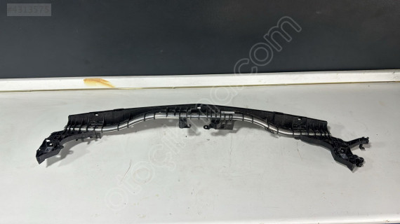 MERCEDES E SERİ W213 RADYATÖR DESTEK PANELİ 2136201701