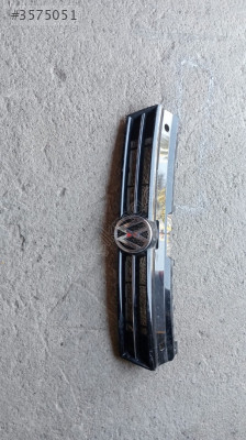 VW Polo İçin Çıkma Ön Panjur - Oto Yedek Parça