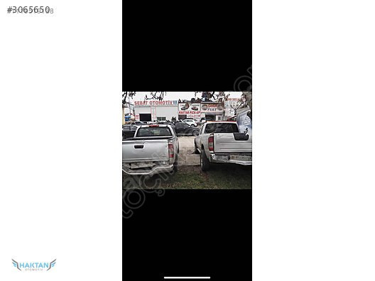 Isuzu Dmax Çıkma Cam Krikosu