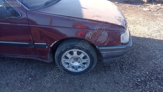 Pejo 405 sağ çamurluk yedek parça