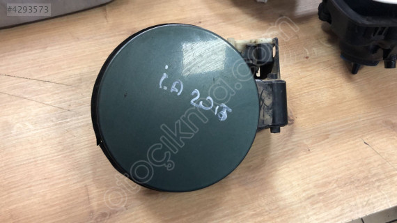 OPEL INSİGNİA A DEPO KAPAĞI