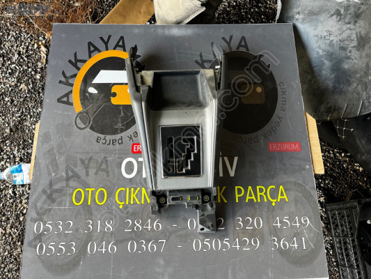 Mitsubishi L200 Vites Konsolu Otomatik Vites (15-24) Çıkma