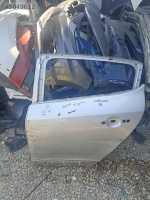 Renault Megane lll sol arka kapı