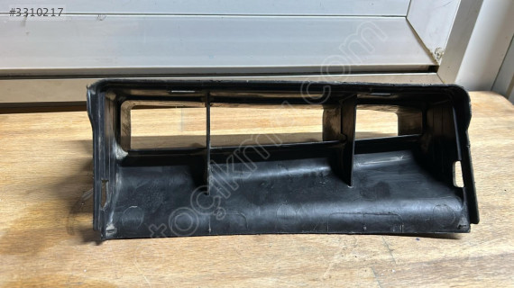Jetta Ön Panel Havalandırma Kanalı 06 - 14 1K0805971C