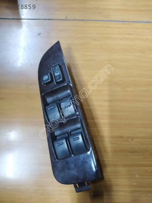 ÇIKMA TOYOTA COROLLA CAM DÜĞMESİ
