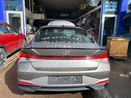 2021 Hyundai Elantra Arka Set