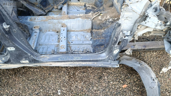 RENAULT CLİO SAĞ MARŞPİYEL SACI ÇIKMA ORJİNAL