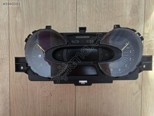 RENAULT CAPTUR ÇIKMA ORJİNAL GÖSTERGE PANELİ