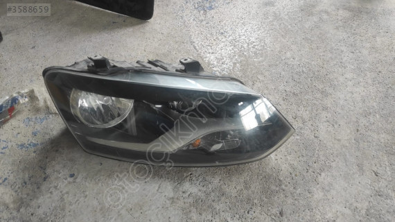 VOLKSWAGEN POLO SAĞ ÖN FAR CIKMA