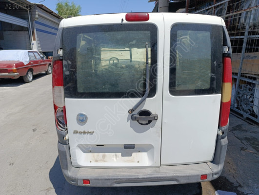 Doblo 2 sağ arka kapı