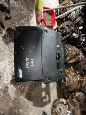 VW Passat B8.5 Modeli İçin Orijinal Torpido Kapağı